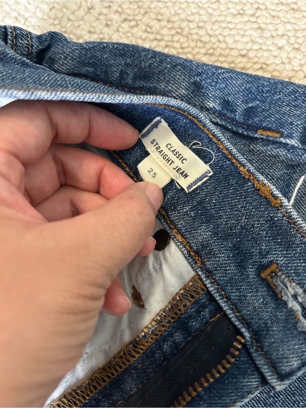 Madewell Women's Straight-Leg Jeans in Dark Blue Wash - Picture 2 of 7